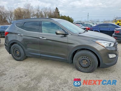 Czwarte zdjęcie samochodu z boku: 2013 HYUNDAI SANTA FE SPORT 2.4L VIN:5XYZUDLB6DG112351 - miniatura