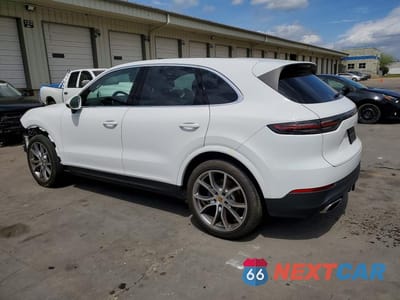 Drugie zdjęcie samochodu z przodu: 2023 PORSCHE CAYENNE BASE VIN:WP1AA2AY4PDA10498 - miniatura