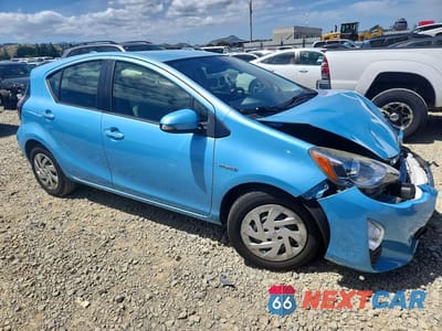 Czwarte zdjęcie samochodu z boku: 2016 TOYOTA PRIUS C ONE VIN:JTDKDTB33G1127187 - miniatura