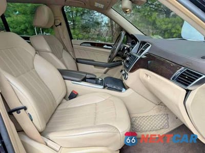 Zdjęcie 8 z 13 samochodu: 2015 MERCEDES-BENZ GL 450 4MATIC VIN:4JGDF6EE5FA448045 - miniatura