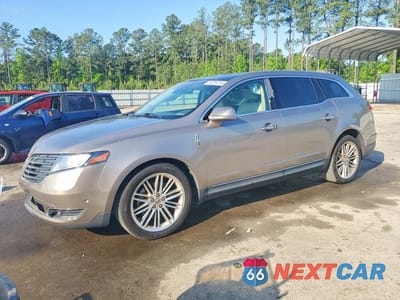 2019 LINCOLN MKT 2LMHJ5AT8KBL02319 - główne zdjęcie licytacji z USA - miniatura