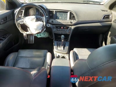 Zdjęcie 8 z 11 samochodu: 2018 HYUNDAI ELANTRA SPORT VIN:KMHD04LB3JU520026 - miniatura