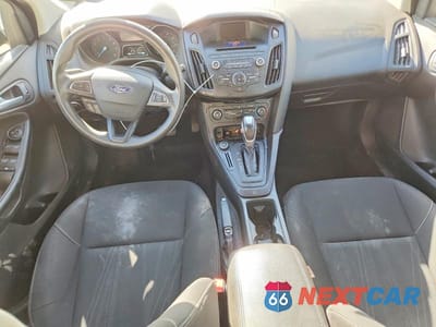 Zdjęcie 8 z 13 samochodu: 2016 FORD FOCUS SE VIN:1FADP3K22GL387565 - miniatura