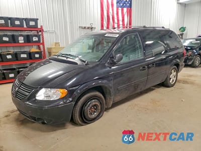 2005 DODGE GRAND CARAVAN SXT 2D4GP44L85R301086 - główne zdjęcie licytacji z USA - miniatura