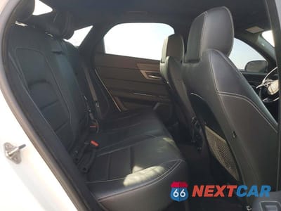 Zdjęcie 10 z 12 samochodu: 2018 JAGUAR XF S AWD V6 4D SEDAN VIN:SAJBM4FV8JCY66540 - miniatura