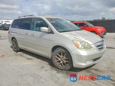 Czwarte zdjęcie samochodu z boku: 2006 HONDA ODYSSEY TOURING VIN:5FNRL38886B104806 - miniatura