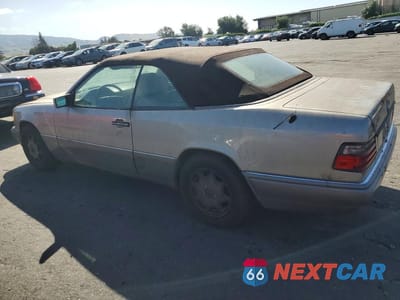 Drugie zdjęcie samochodu z przodu: 1995 MERCEDES-BENZ E 320 VIN:WDBEA66E9SC176974 - miniatura
