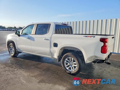 Drugie zdjęcie samochodu z przodu: 2026 CHEVROLET SILVERADO K1500 RST VIN:2GCUKEED6T1162275 - miniatura