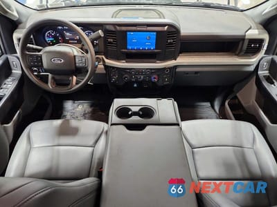 Zdjęcie 8 z 12 samochodu: 2025 FORD F250 SUPER DUTY VIN:1FT8X2BA5SEC24256 - miniatura