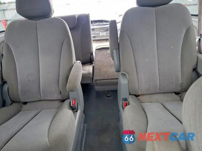 Zdjęcie 10 z 13 samochodu: 2014 KIA SEDONA LX VIN:KNDMG4C7XE6539419 - miniatura