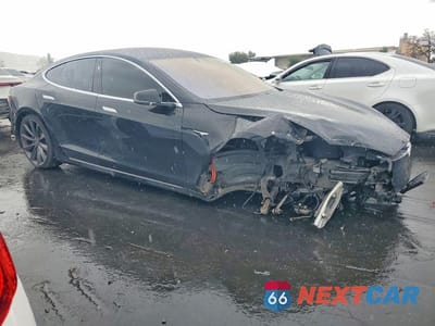 Czwarte zdjęcie samochodu z boku: 2017 TESLA MODEL S VIN:5YJSA1E26HF202912 - miniatura