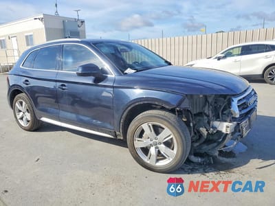 Czwarte zdjęcie samochodu z boku: 2018 AUDI Q5 PREMIUM PLUS VIN:WA1BNAFY8J2042770 - miniatura