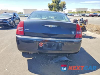 Zdjęcie 6 z 12 samochodu: 2006 CHRYSLER 300C VIN:2C3LK63H16H345266 - miniatura