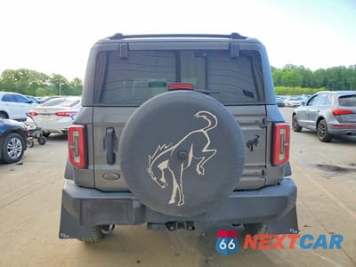 Zdjęcie 6 z 14 samochodu: 2022 FORD BRONCO BASE VIN:1FMDE5AH2NLA72548 - miniatura