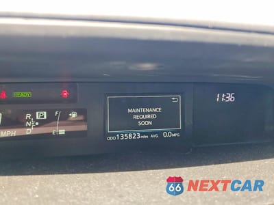 Zdjęcie 9 z 13 samochodu: 2016 TOYOTA PRIUS V FIVE VIN:JTDZN3EU0GJ049130 - miniatura