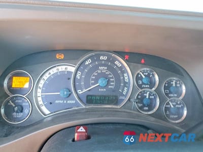 Zdjęcie 9 z 12 samochodu: 2002 CADILLAC ESCALADE LUXURY VIN:1GYEK63N32R147609 - miniatura