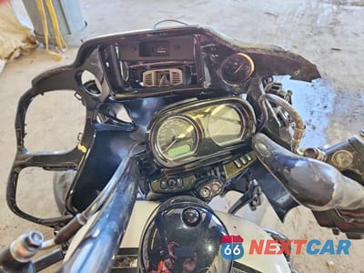 Zdjęcie 7 z 10 samochodu: 2018 HARLEY-DAVIDSON FLTRXS ROAD GLIDE SPECIAL VIN:1HD1KTC17JB657421 - miniatura