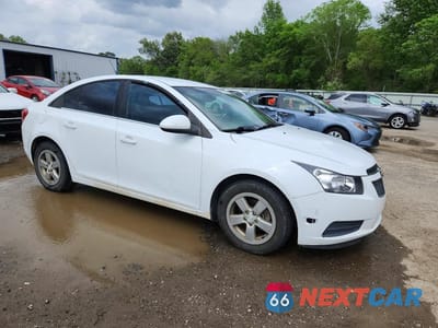 Czwarte zdjęcie samochodu z boku: 2014 CHEVROLET CRUZE LT VIN:1G1PC5SB6E7224284 - miniatura