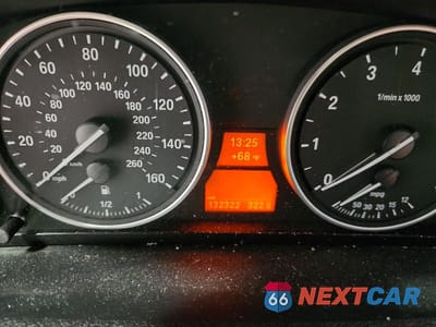 Zdjęcie 9 z 13 samochodu: 2009 BMW X5 XDRIVE30I VIN:5UXFE43529L274918 - miniatura
