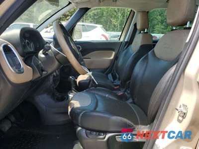 Zdjęcie 7 z 13 samochodu: 2015 FIAT 500L LOUNGE VIN:ZFBCFACH9FZ035016 - miniatura