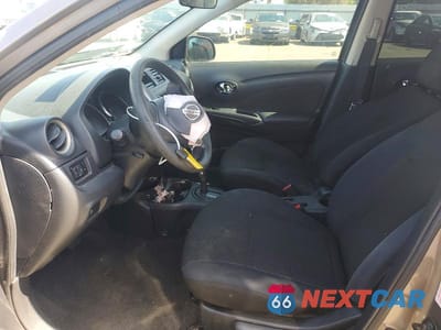 Zdjęcie 7 z 12 samochodu: 2013 NISSAN VERSA 1.6 S VIN:3N1CN7AP7DL868902 - miniatura