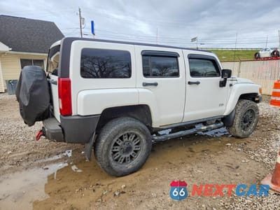 Trzecie zdjęcie samochodu z tyłu: 2007 HUMMER H3 VIN:5GTDN13E878182244 - miniatura