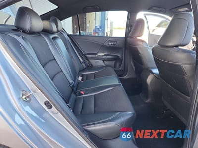 Zdjęcie 10 z 13 samochodu: 2016 HONDA ACCORD SPORT VIN:1HGCR2F58GA204066 - miniatura
