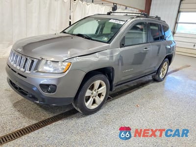 2012 JEEP COMPASS SPORT 1C4NJDBB0CD705497 - główne zdjęcie licytacji z USA - miniatura