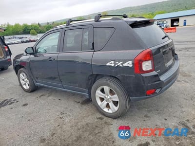 Drugie zdjęcie samochodu z przodu: 2014 JEEP COMPASS LATITUDE VIN:1C4NJDEB8ED724619 - miniatura