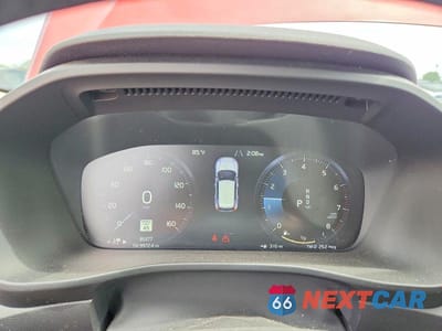 Zdjęcie 9 z 13 samochodu: 2019 VOLVO XC40 T5 MOMENTUM VIN:YV4162UK0K2138264 - miniatura