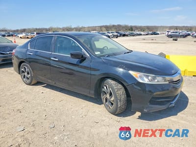 Czwarte zdjęcie samochodu z boku: 2016 HONDA ACCORD LX VIN:1HGCR2F39GA192749 - miniatura