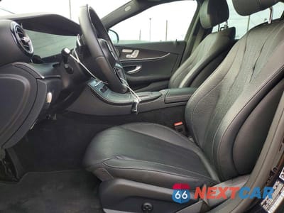 Zdjęcie 7 z 11 samochodu: 2022 MERCEDES-BENZ E 350 VIN:W1KZF8DB4NB038641 - miniatura