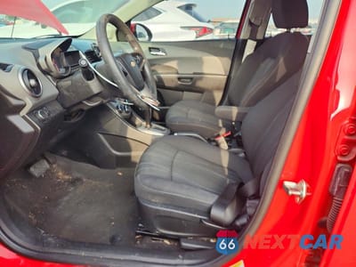 Zdjęcie 7 z 12 samochodu: 2016 CHEVROLET SONIC LT VIN:1G1JC6SH7G4103204 - miniatura
