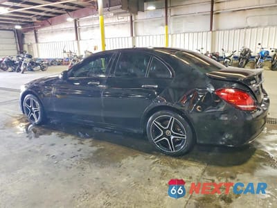 Drugie zdjęcie samochodu z przodu: 2019 MERCEDES-BENZ C 300 4MATIC VIN:55SWF8EB4KU307420 - miniatura