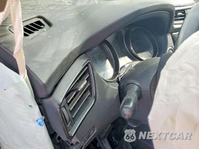 Zdjęcie 9 z 13 samochodu: 2017 NISSAN ROGUE SV VIN:KNMAT2MVXHP530573 - miniatura