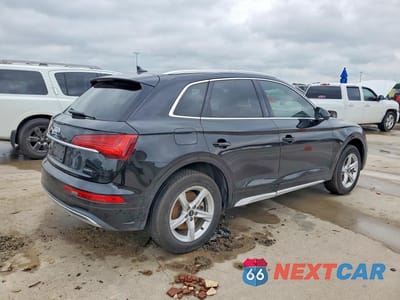 Trzecie zdjęcie samochodu z tyłu: 2021 AUDI Q5 PREMIUM VIN:WA1AAAFY4M2009213 - miniatura