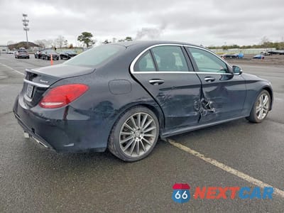 Trzecie zdjęcie samochodu z tyłu: 2015 MERCEDES-BENZ C 300 4MATIC VIN:55SWF4KB5FU001264 - miniatura