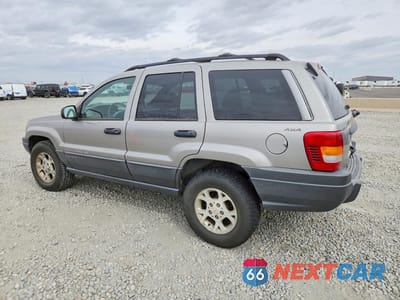 Drugie zdjęcie samochodu z przodu: 2001 JEEP GRAND CHEROKEE LAREDO VIN:1J4GW48N51C561695 - miniatura