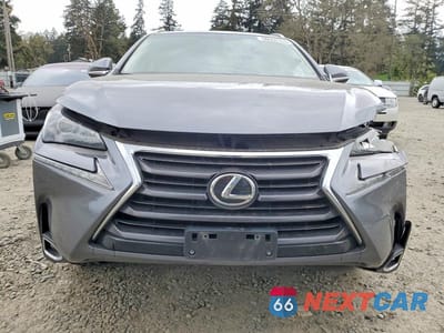 Piąte zdjęcie samochodu w środku: 2017 LEXUS NX 200T BASE VIN:JTJBARBZ2H2102578 - miniatura