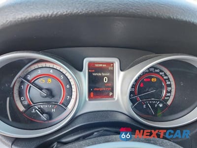 Zdjęcie 9 z 13 samochodu: 2016 DODGE JOURNEY SE VIN:3C4PDCAB1GT122402 - miniatura