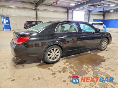 Trzecie zdjęcie samochodu z tyłu: 2010 TOYOTA AVALON LIMITED VIN:4T1BK3DB8AU368092 - miniatura