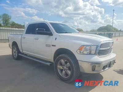 Czwarte zdjęcie samochodu z boku: 2015 RAM 1500 SLT VIN:1C6RR7LM0FS699204 - miniatura