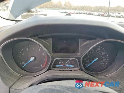 Zdjęcie 9 z 13 samochodu: 2017 FORD FOCUS SEL VIN:1FADP3H28HL207868 - miniatura