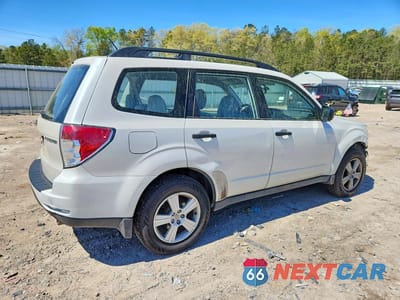 Trzecie zdjęcie samochodu z tyłu: 2010 SUBARU FORESTER XS VIN:JF2SH6BC5AH770095 - miniatura