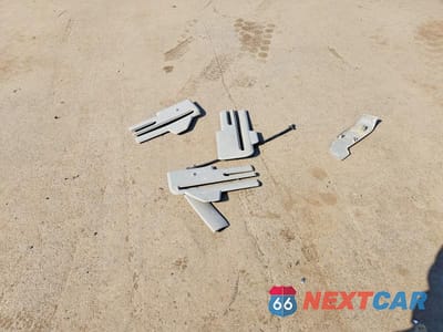 Zdjęcie 13 z 13 samochodu: 2012 GMC ACADIA SLE VIN:1GKKRPED0CJ376641 - miniatura