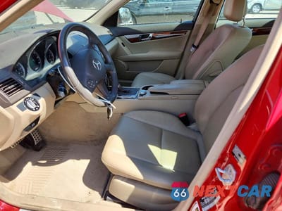 Zdjęcie 7 z 12 samochodu: 2009 MERCEDES-BENZ C 300 4MATIC VIN:WDDGF81X09F255531 - miniatura