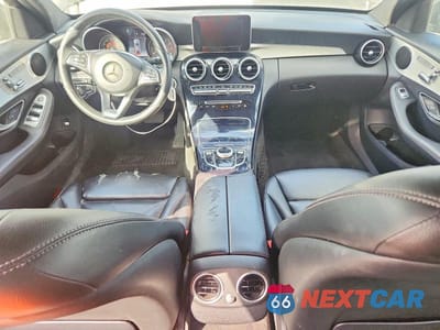 Zdjęcie 8 z 12 samochodu: 2018 MERCEDES-BENZ C 300 VIN:55SWF4JB3JU250589 - miniatura