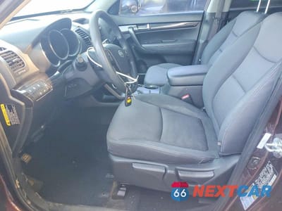 Zdjęcie 7 z 13 samochodu: 2013 KIA SORENTO LX VIN:5XYKT4A69DG351287 - miniatura