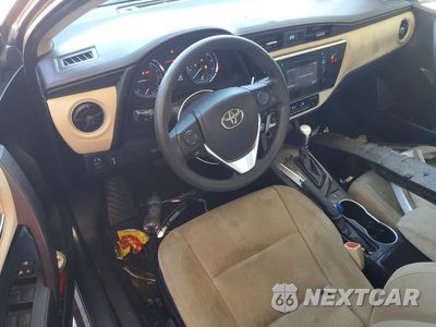 Zdjęcie 8 z 12 samochodu: 2018 TOYOTA COROLLA LE VIN:2T1BURHE8JC096145 - miniatura