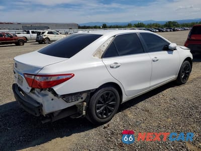 Trzecie zdjęcie samochodu z tyłu: 2017 TOYOTA CAMRY LE VIN:4T1BF1FK7HU293739 - miniatura